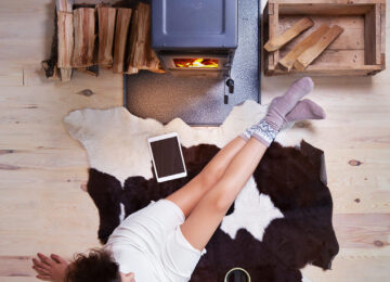 Small thumbs full width